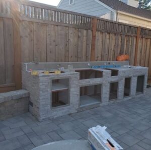 Cómo Construir una Barbacoa de Obra Sencilla en 6 Pasos - PARRILLAS BLOG